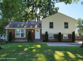 7008 S Watterson Trl, Louisville, KY 40291