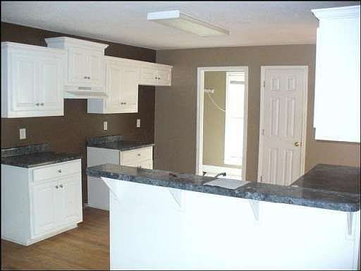 5th image of 5063 Peach Mountain Cir