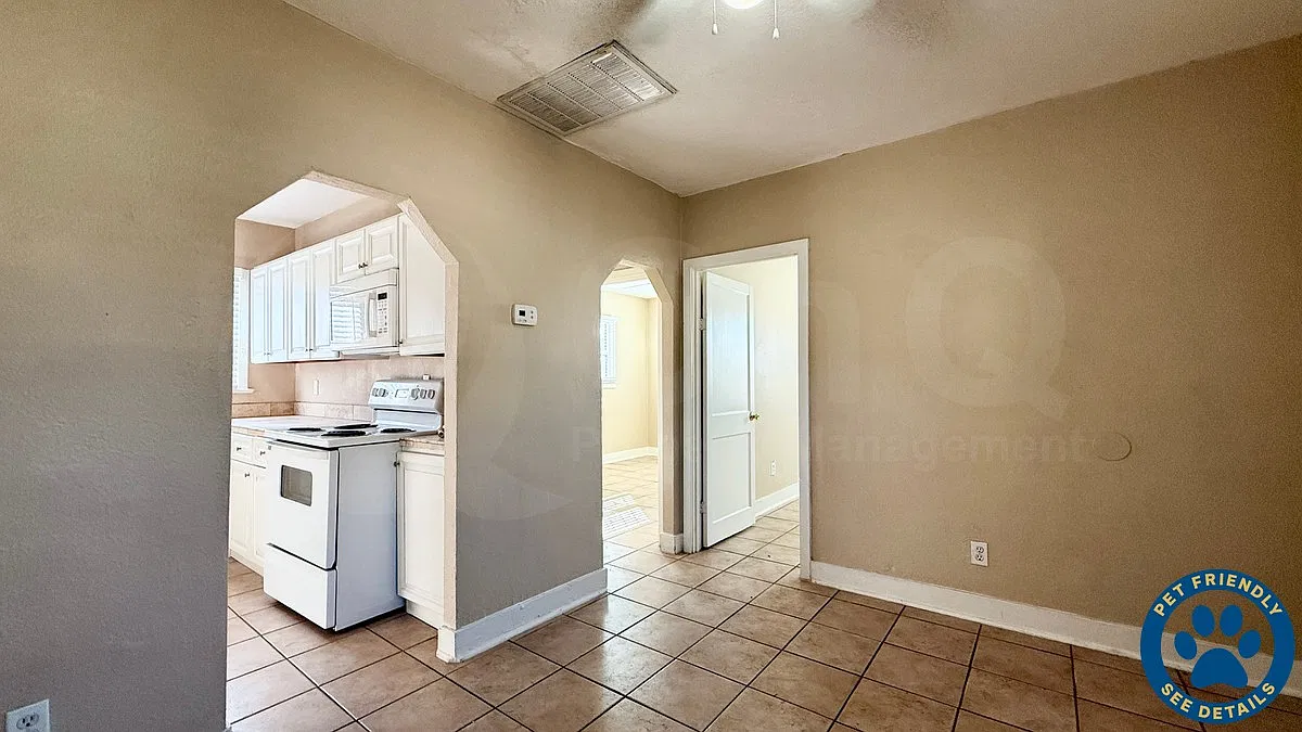 2 bed, 1.0 bath, 534 sqft, $875 — Photo 1