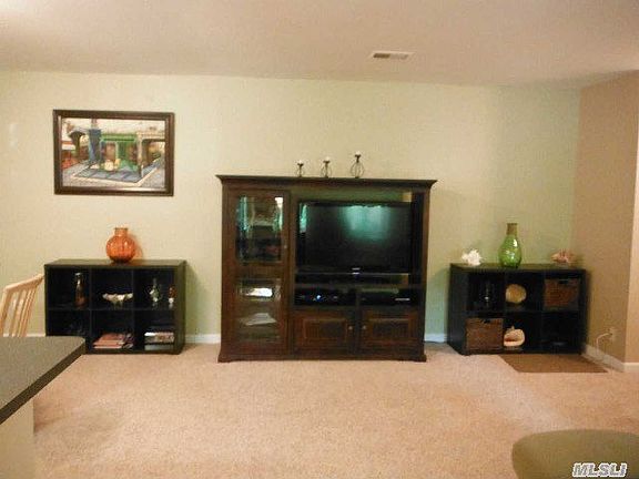 4th image of 22 Pueblo Ct