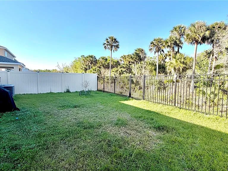 5003 Royal Point Ave — Photo 12