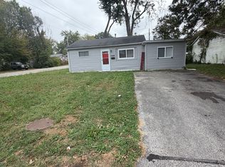 10252 Duke Dr, Saint Louis, MO 63136