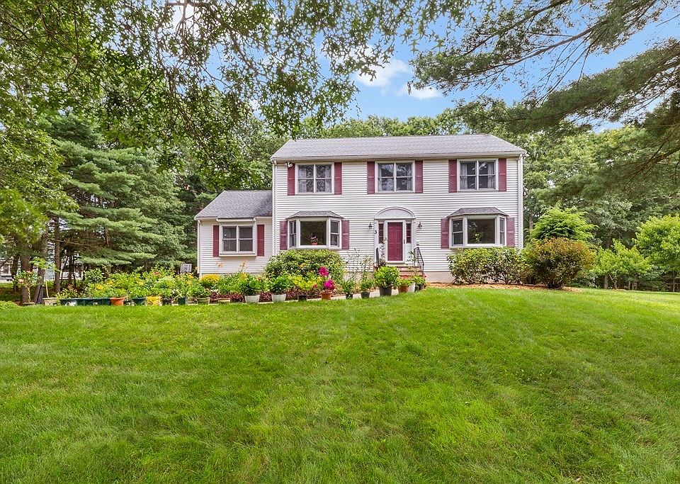 1st image of 3 Quail Ln