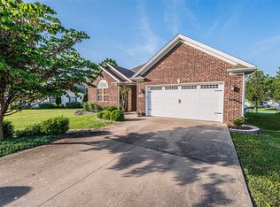 266 Maple Hill Ct, Bowling Green, KY 42101