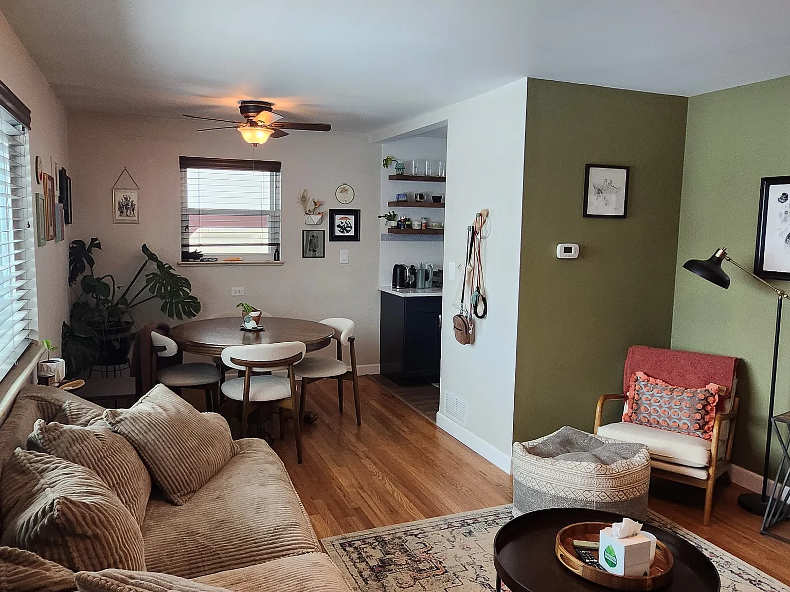 4056 W 77th Pl — Photo 4