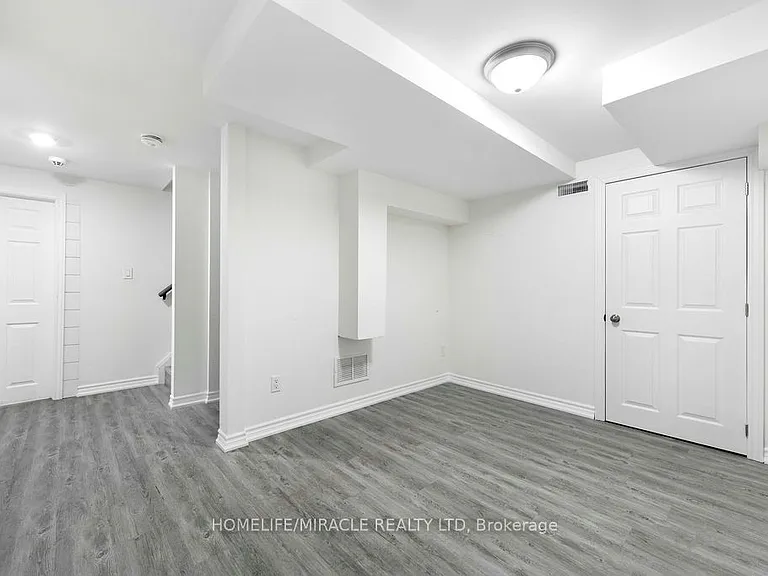 1330 Aldergrove Dr #BASEMENT — Photo 21