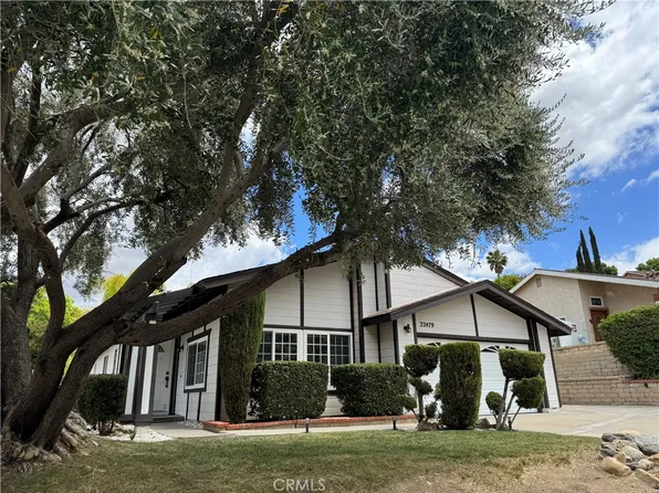 22479 Tula Dr, Santa Clarita, CA 91350