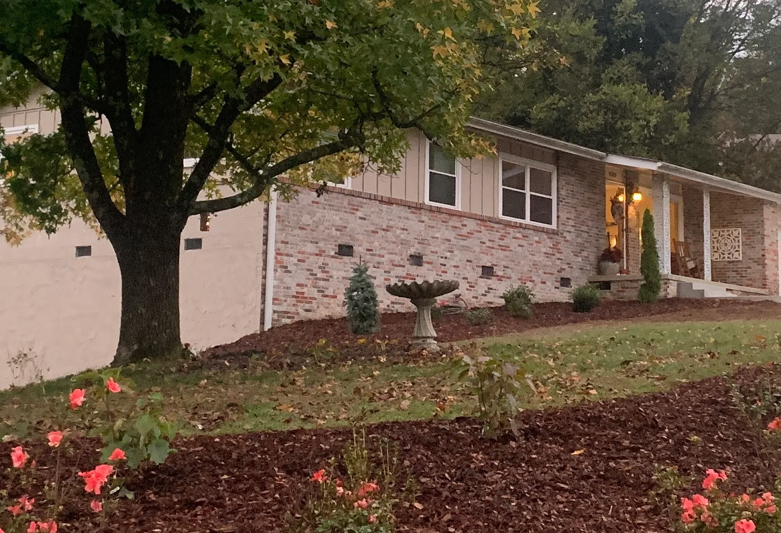 3 bed, 1200 sqft, $2,700 — Photo 1