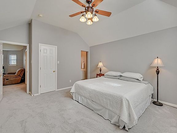 5th image of 3313 Oak Run Ln