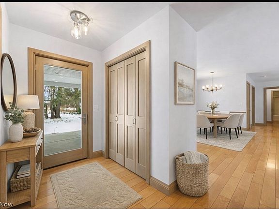 5th image of 10645 Prouty Rd