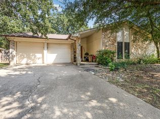 2503 Engleford Dr, Arlington, TX 76015