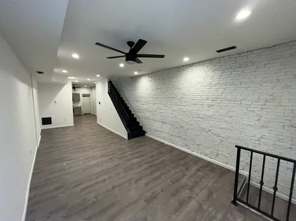 2142 Penrose Ave, Baltimore, MD