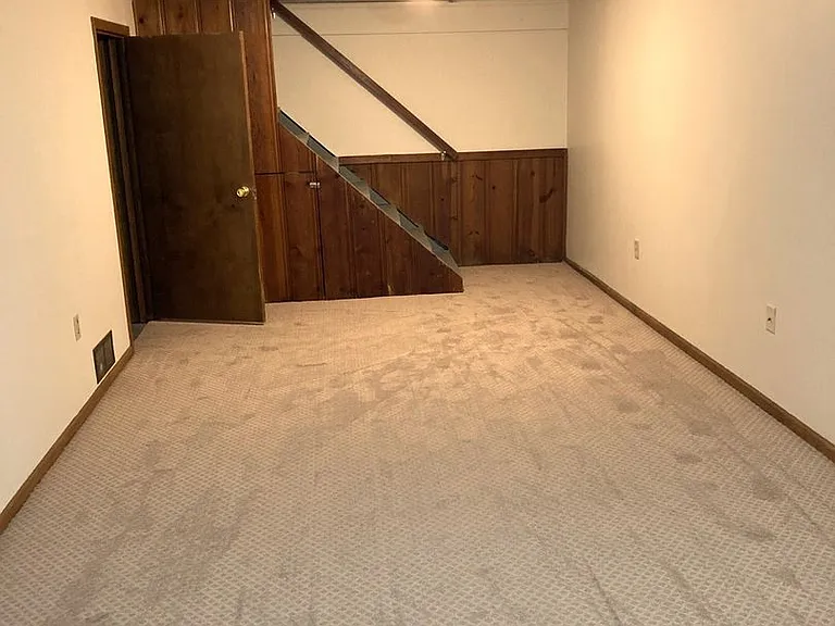 6420 Knox St — Photo 9