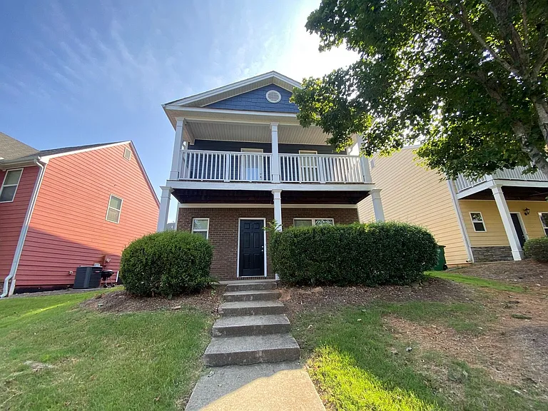 231 Fern Ridge Ct — Photo 1