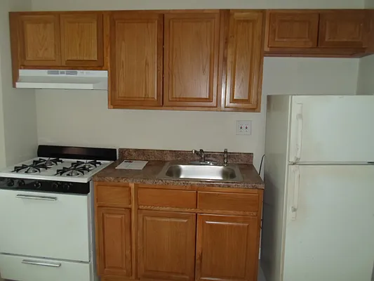 Sold by Manhattan Network Inc. | media 18