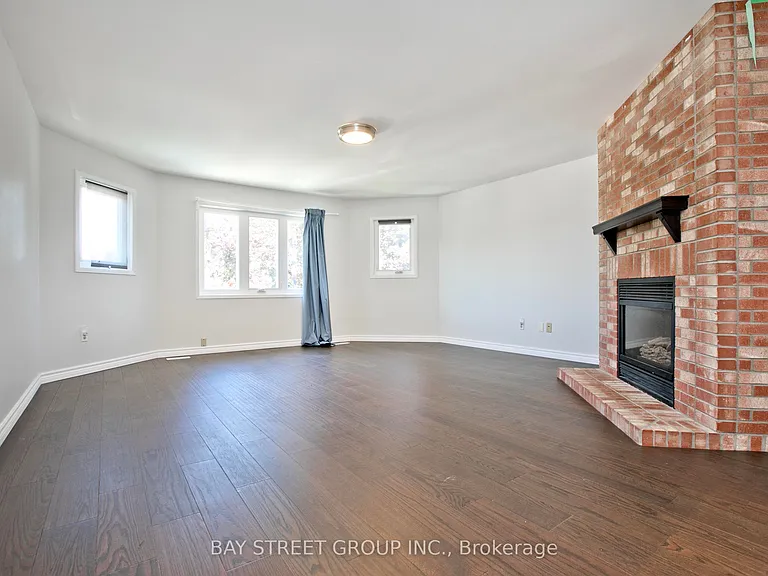 22 Taos Ct — Photo 24