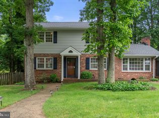 401 Deerwood Dr, Fredericksburg, VA 22401