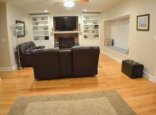 190 Community Rd, Davis, NC 28524