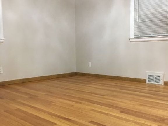 5th image of 87 Jackson St #1