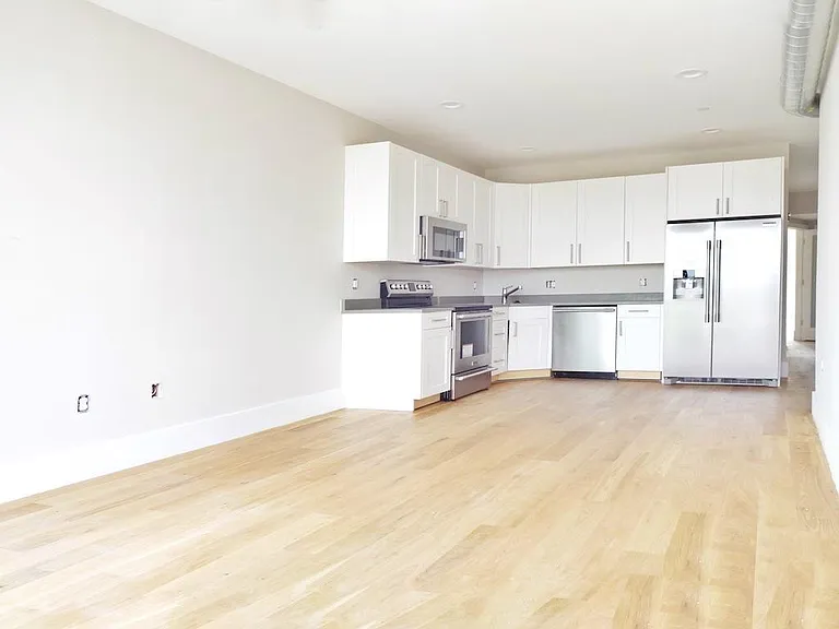 1537 Gales St NE #A — Photo 3