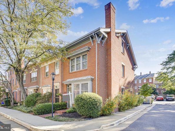 501 Colecroft Ct