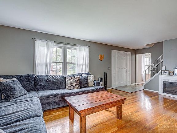 4th image of 1004 Hilliard Dr