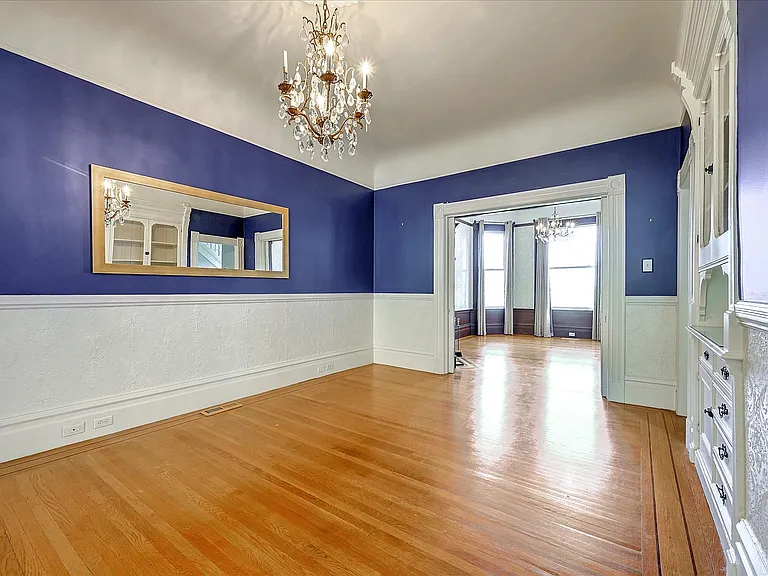 525 Liberty St — Photo 17