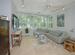 1217 SW 4th St, Ft Lauderdale, FL 33312