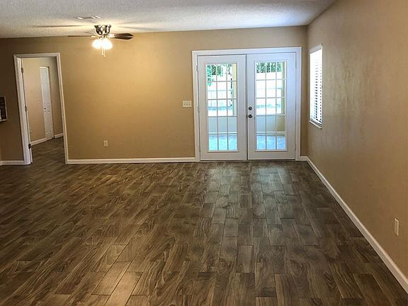 5th image of 50 Brookside Ln