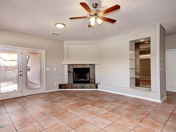 3rd image of 1186 N Verbena Pl
