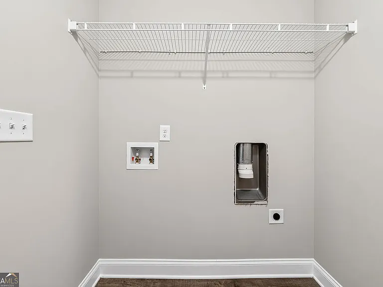 2416 Scoggins Rd — Photo 15