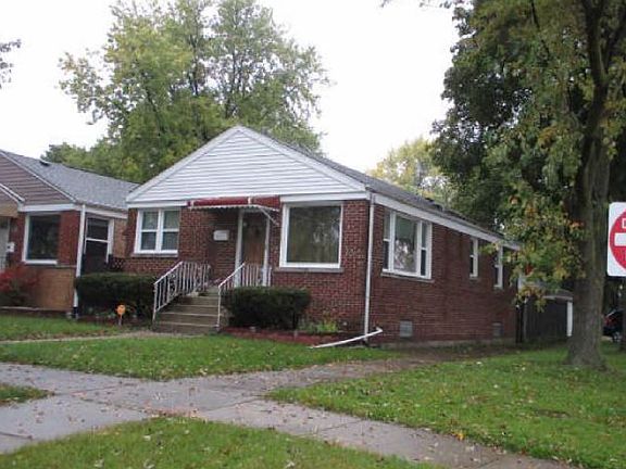 2nd image of 3901 Saint Charles Pl