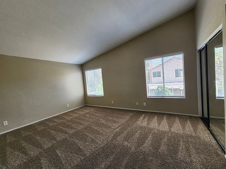 6703 Dominion Ct — Photo 25