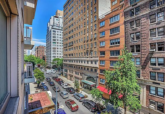 2nd image of 200 E 69th St APT 5O
