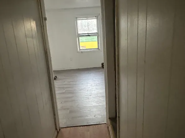 1003 Parker St, Chester, PA 19013