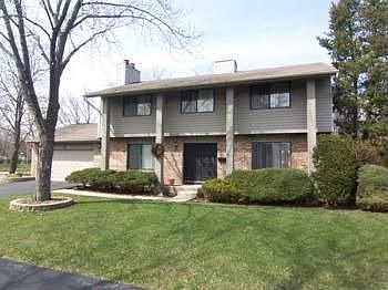 1st image of 622 E Granville Ave
