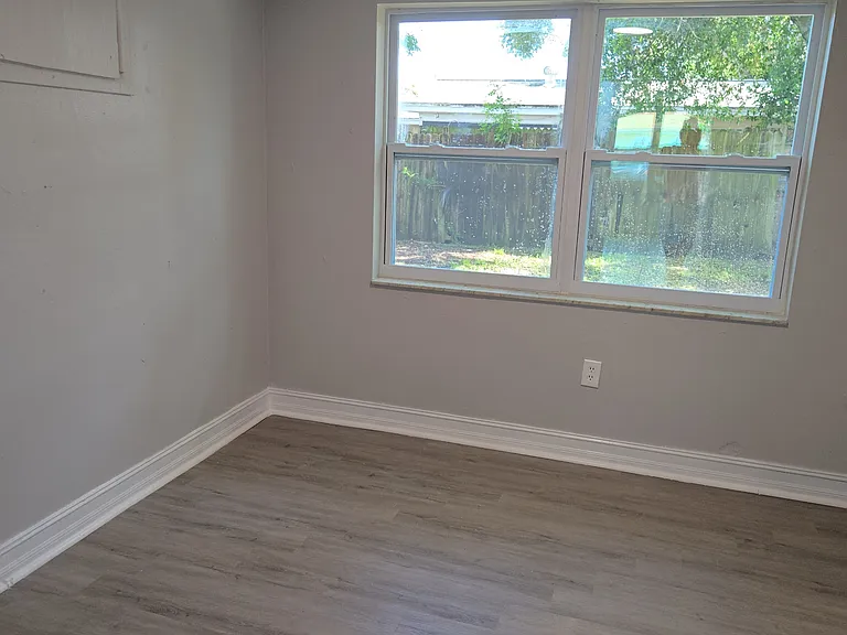 5423 Pasadena Dr #2 — Photo 12