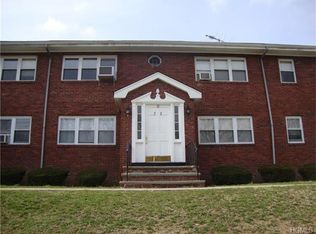 31 Route 17 APT 7, Tuxedo Park, NY 10987