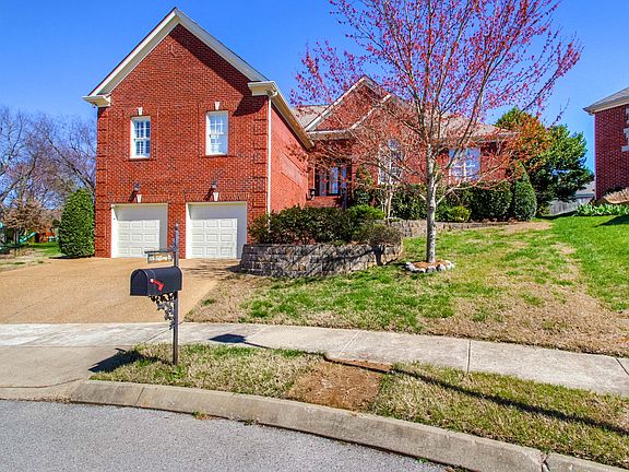 2nd image of 106 Tiffany Ct