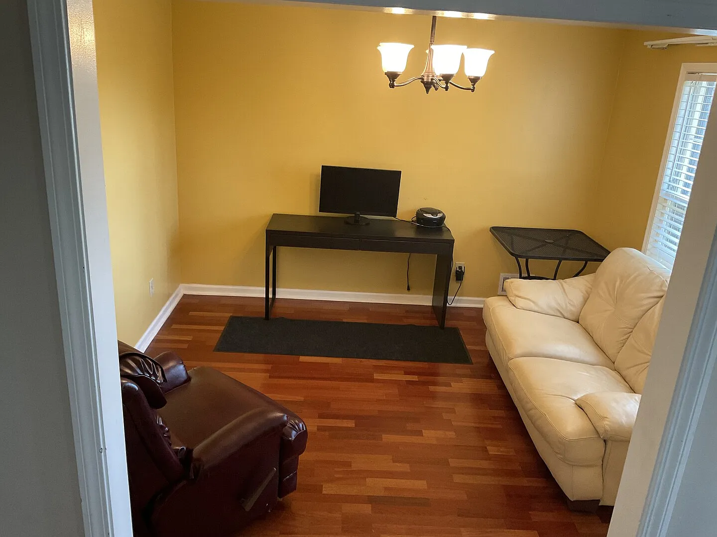 Owl House - Spacious Mableton home — Photo 3