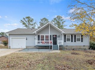 4117 Mill Bridge Rd, Hope Mills, NC 28348