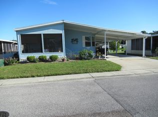 41319 Whitmer Dr, Zephyrhills, FL 33540