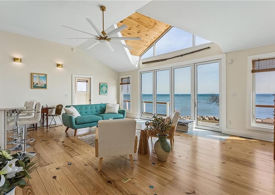 1st image of 907 Bay Tree Beach Rd