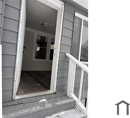 3 bed, 1250 sqft, $1,500 — Photo 3