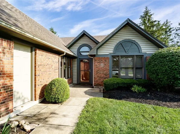 4958 Field Point Ct, Dayton, OH 45440