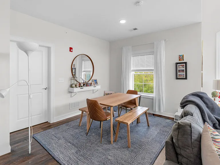 310 Centennial Ave #204 — Photo 18