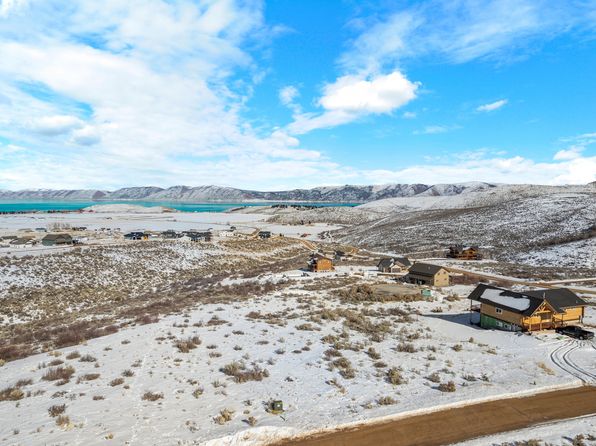 3368 S Chukar Dr, Garden City, UT 84028