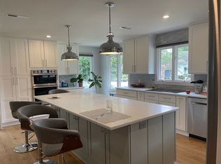 1357 Hidden Lakes Dr, Mount Pleasant, SC 29464