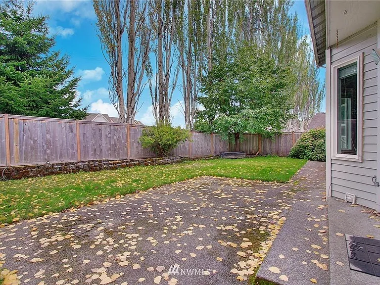 12212 SE 263rd St — Photo 23