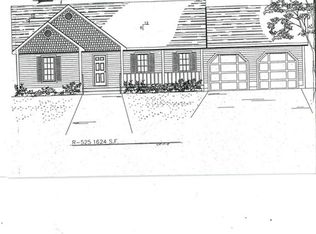 4 Woodland St, West Boylston, MA 01583